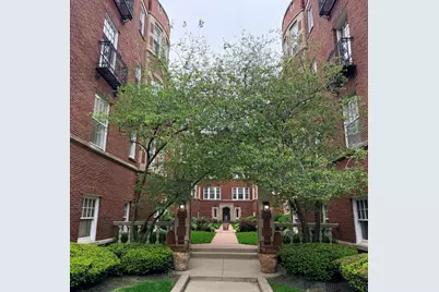 736 Hinman Avenue #2E, Evanston, IL 60202 - Photo 1
