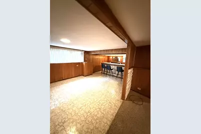 9220 Parkside Avenue, Oak Lawn, IL 60453 - Photo 5