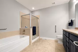 2815 Normandy Cir, Naperville, IL 60564 - Photo 13