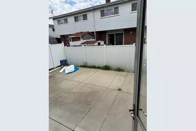 8058 W Lyons Street #B, Niles, IL 60714 - Photo 7