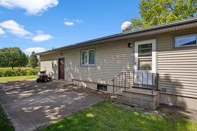 104 N Spruce Street, Cortland, IL 60112 - Photo 17