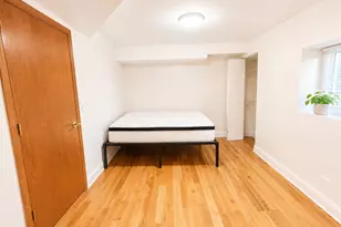 1647 W Sherwin Ave, Chicago, IL 60626 - Photo 13