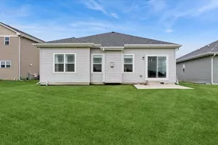 721 Cherry Cir, Elburn, IL 60119 - Photo 23