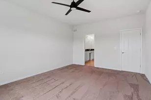 721 Cherry Cir, Elburn, IL 60119 - Photo 11
