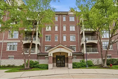425 Village Green #510, Lincolnshire, IL 60069 - Photo 1