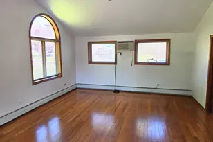 1234 N Lyle Ave, Elgin, IL 60123 - Photo 3