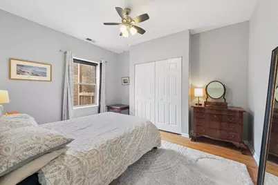 1241 W Rosemont Avenue #3W, Chicago, IL 60660 - Photo 9