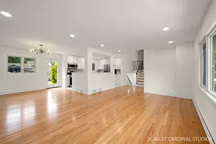 102 N Erie St, Wheaton, IL 60187 - Photo 3