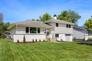 102 N Erie St, Wheaton, IL 60187 - Photo 1