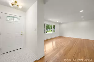 102 N Erie St, Wheaton, IL 60187 - Photo 17