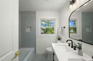 102 N Erie St, Wheaton, IL 60187 - Photo 23