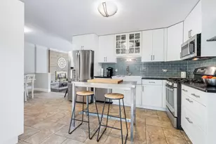 14858 Parkside Ave, Oak Forest, IL 60452 - Photo 9