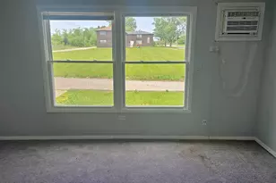406 Hickory St, Chicago Heights, IL 60411 - Photo 11
