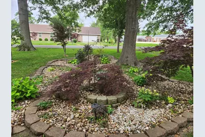 211 E Depew Street, Odin, IL 62870 - Photo 33