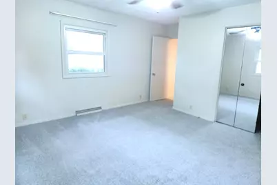 211 E Depew Street, Odin, IL 62870 - Photo 15