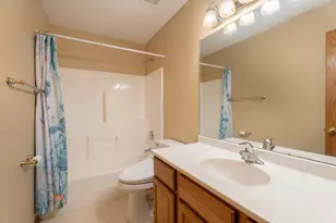 1306 Boston Ave, Joliet, IL 60435 - Photo 11
