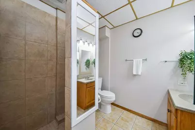 110 Oakwood Lane, Bartlett, IL 60103 - Photo 19