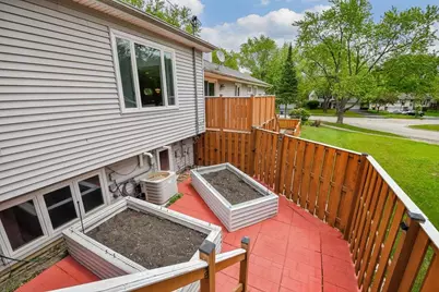 110 Oakwood Lane, Bartlett, IL 60103 - Photo 25