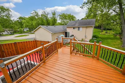 110 Oakwood Lane, Bartlett, IL 60103 - Photo 23
