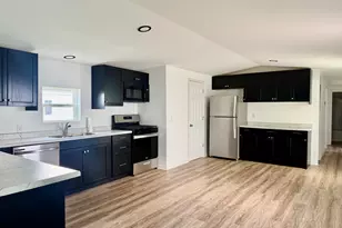 2705 St Vincent Ave, Lasalle, IL 61301 - Photo 3