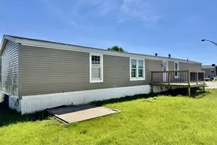 2705 St Vincent Ave, Lasalle, IL 61301 - Photo 1