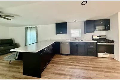 2705 St Vincent Avenue #43, Lasalle, IL 61301 - Photo 5