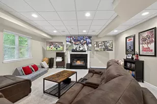 941 Par Dr, Algonquin, IL 60102 - Photo 31