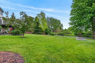 941 Par Dr, Algonquin, IL 60102 - Photo 39