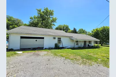 214 Pyle Street, Carrier Mills, IL 62917 - Photo 1