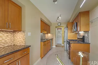 70 Old Oak Drive #124, Buffalo Grove, IL 60089 - Photo 9