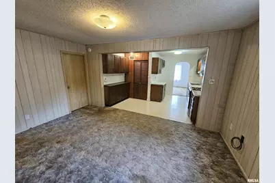 2712 Logan Street, Mt Vernon, IL 62864 - Photo 7