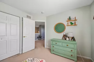 1496 W Remington Ln, Round Lake, IL 60073 - Photo 25