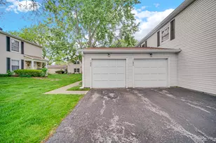 1193 E Barberry Ln, Palatine, IL 60074 - Photo 5