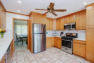 2705 School Dr, Rolling Meadows, IL 60008 - Photo 5