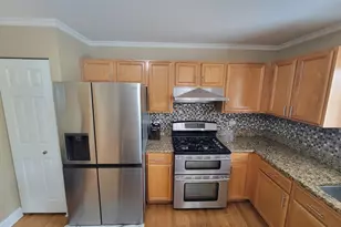 7722 Milan Way, Gurnee, IL 60031 - Photo 9