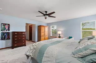 811 Singing Hills Dr, Volo, IL 60073 - Photo 27