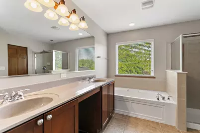 811 Singing Hills Drive, Volo, IL 60073 - Photo 29