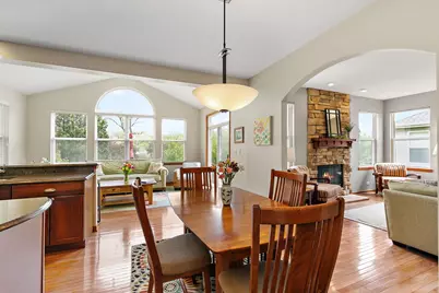 811 Singing Hills Drive, Volo, IL 60073 - Photo 17
