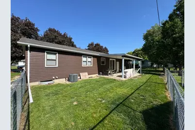 231 Martin Road, Rock Falls, IL 61071 - Photo 17