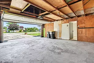 2300 Atlantic Ave, Melrose Park, IL 60164 - Photo 15