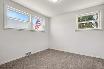 2300 Atlantic Avenue, Melrose Park, IL 60164 - Photo 9