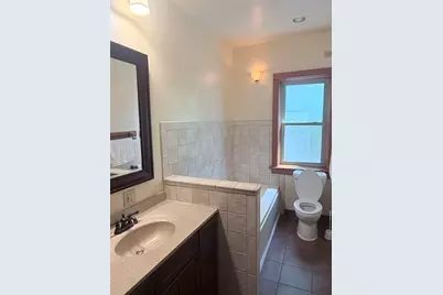 5559 S Blackstone Avenue #2, Chicago, IL 60637 - Photo 11