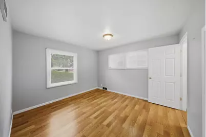 1517 E Roosevelt Road, Wheaton, IL 60187 - Photo 17