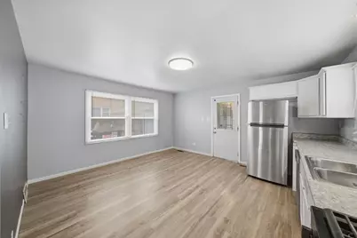1517 E Roosevelt Road, Wheaton, IL 60187 - Photo 9