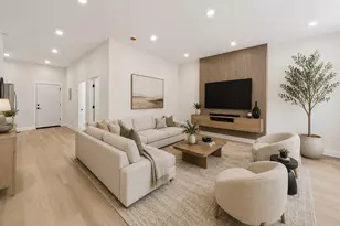 2702 W Adams St, Chicago, IL 60612 - Photo 5
