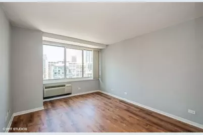 211 E Ohio Street #2704, Chicago, IL 60611 - Photo 7