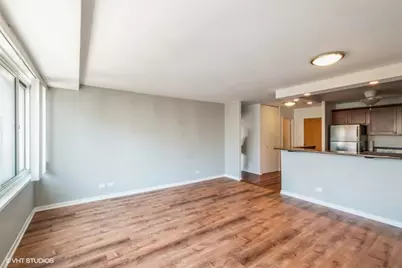 211 E Ohio Street #2704, Chicago, IL 60611 - Photo 5