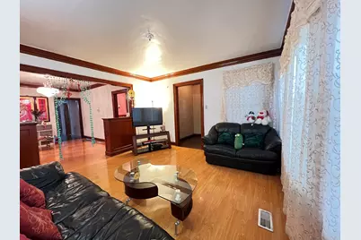 3656 S Seeley Avenue, Chicago, IL 60609 - Photo 5
