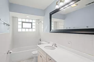 7662 Enfield Ave, Morton Grove, IL 60053 - Photo 15