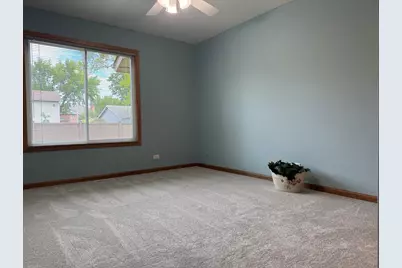 626 Bryce Trail, Roselle, IL 60172 - Photo 5
